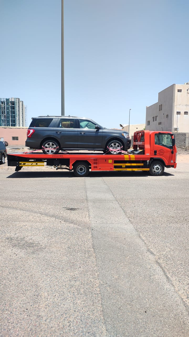 سطحة تنقل فورد إكسبيديشن دفع رباعي في الدمام